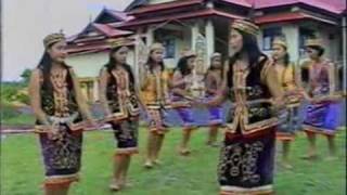 Dayak Kanayatn Traditional Dance [upl. by Blight810]