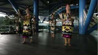 Tarian Dayak [upl. by Nylanna]